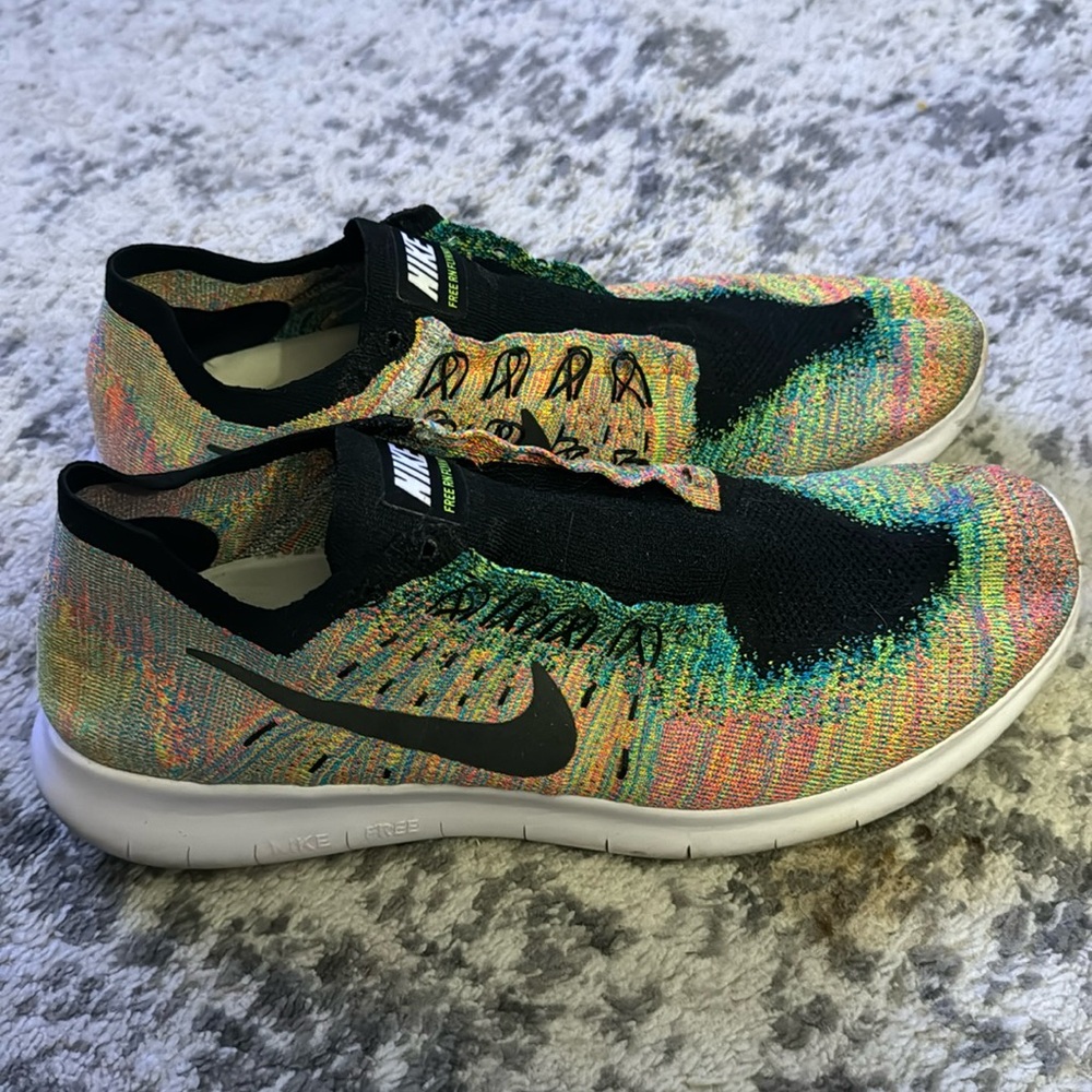 Nike Free Run Flyknit size 12.5